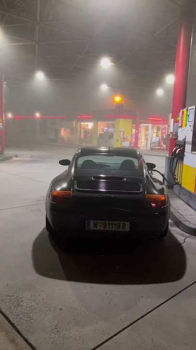 Holiday Harmony: Porsche 996 Carrera 2 Sings Christmas Music! 🎄🚗 #ChristmasCarolsPorsche
