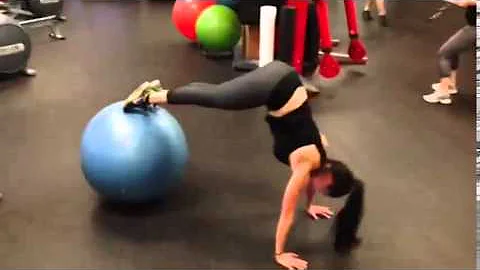 Nicole Morgan Training   Abs