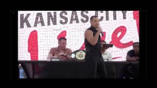 Tyler1 announcing at a boxing event