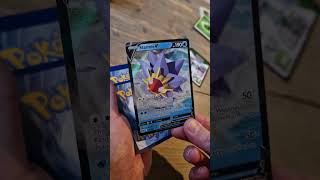 Starmie V. #shorts #pokemoncards#astralradiance #packing