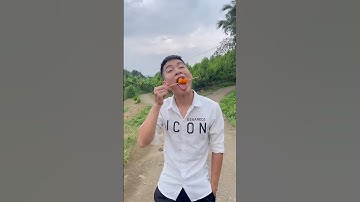 Cậu bé tốt bụng ăn kẹo xiên và cái kết hài hước #shorts#shortsviral#trendingshorts