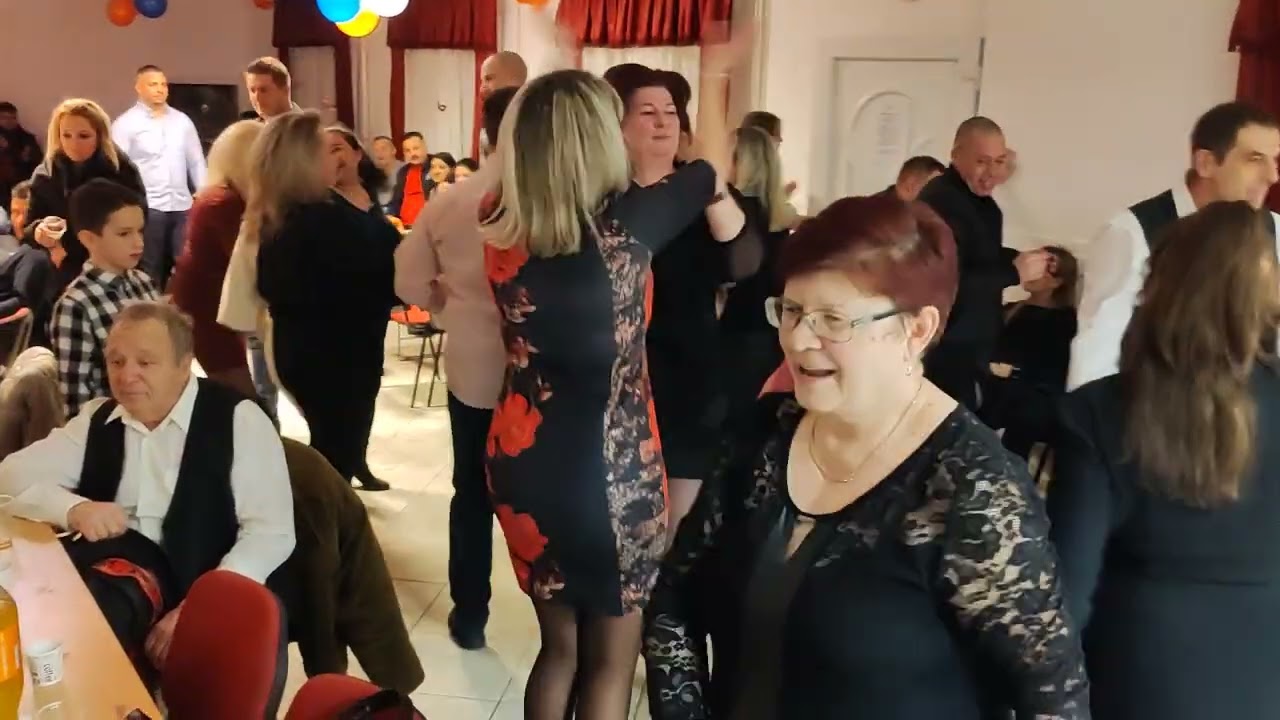 Farsangi bál Vácegresen 