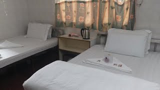 BigCityHotels • Review New Yan Yan Guest House reception 9th floor Flat E4 E6