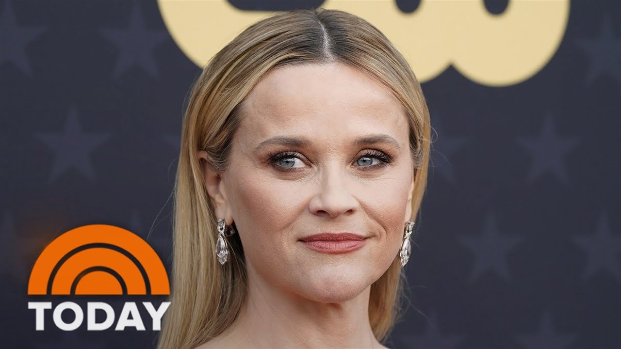 Reese Witherspoon’s ‘snow salt chococcino’ recipe sparks debate YouTube
