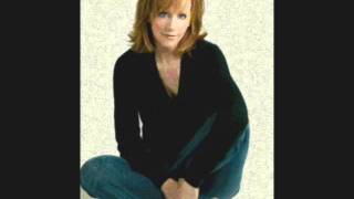 Reba McEntire - Sunday Kinda Love