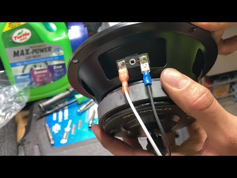 How To Replace The Door Speakers On A Saturn Ion