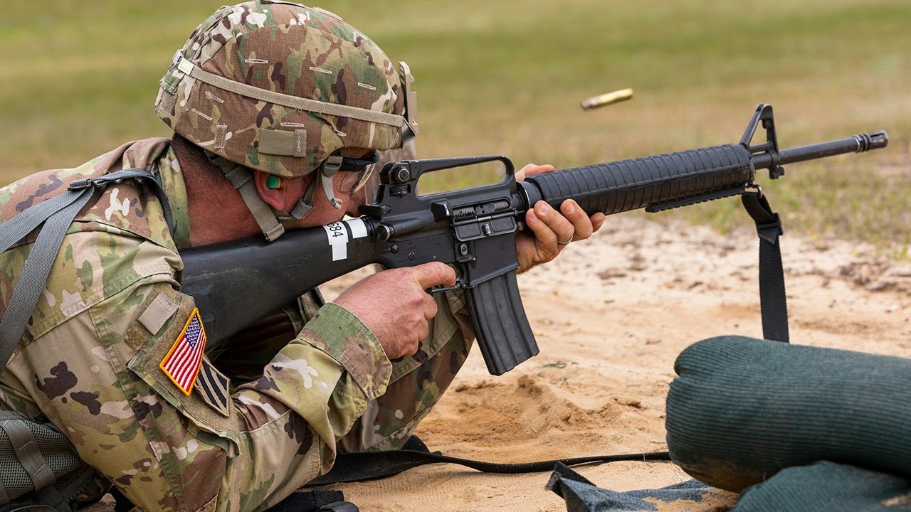 М 16 в россии. M16 винтовка. M-16 штурмовая винтовка. Американская винтовка м16. М-16 винтовка США.