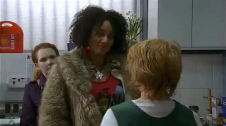 Coronation Street - Teresa Bryant Vs. Kelly Crabtr...