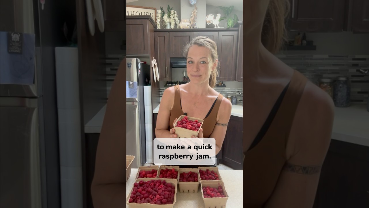 RASPBERRY HONEY JAM-no sugar, no fuss, super easy!  