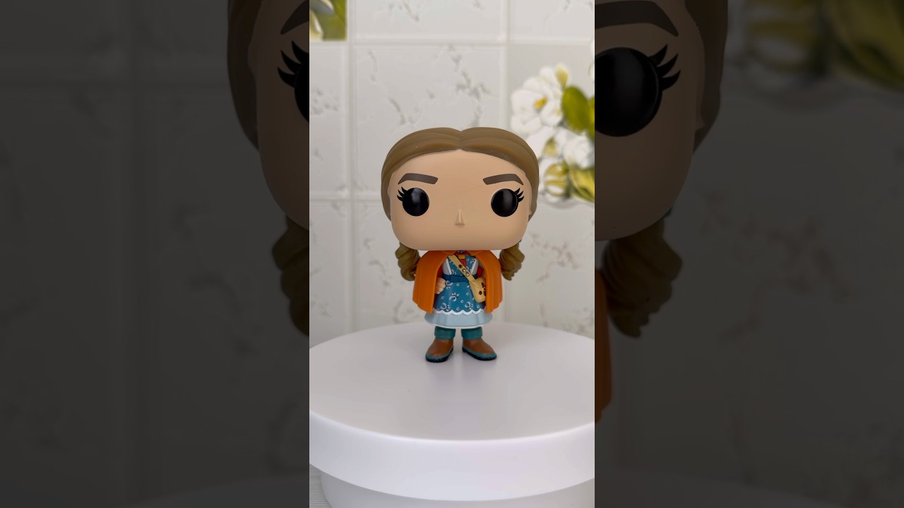 HOLLY THE HEROIC 1810 Funko Pop! #strangerthings5 #strangerthings HOLLY THE HEROIC 1810 Funko Pop! #strangerthings5 #strangerthings