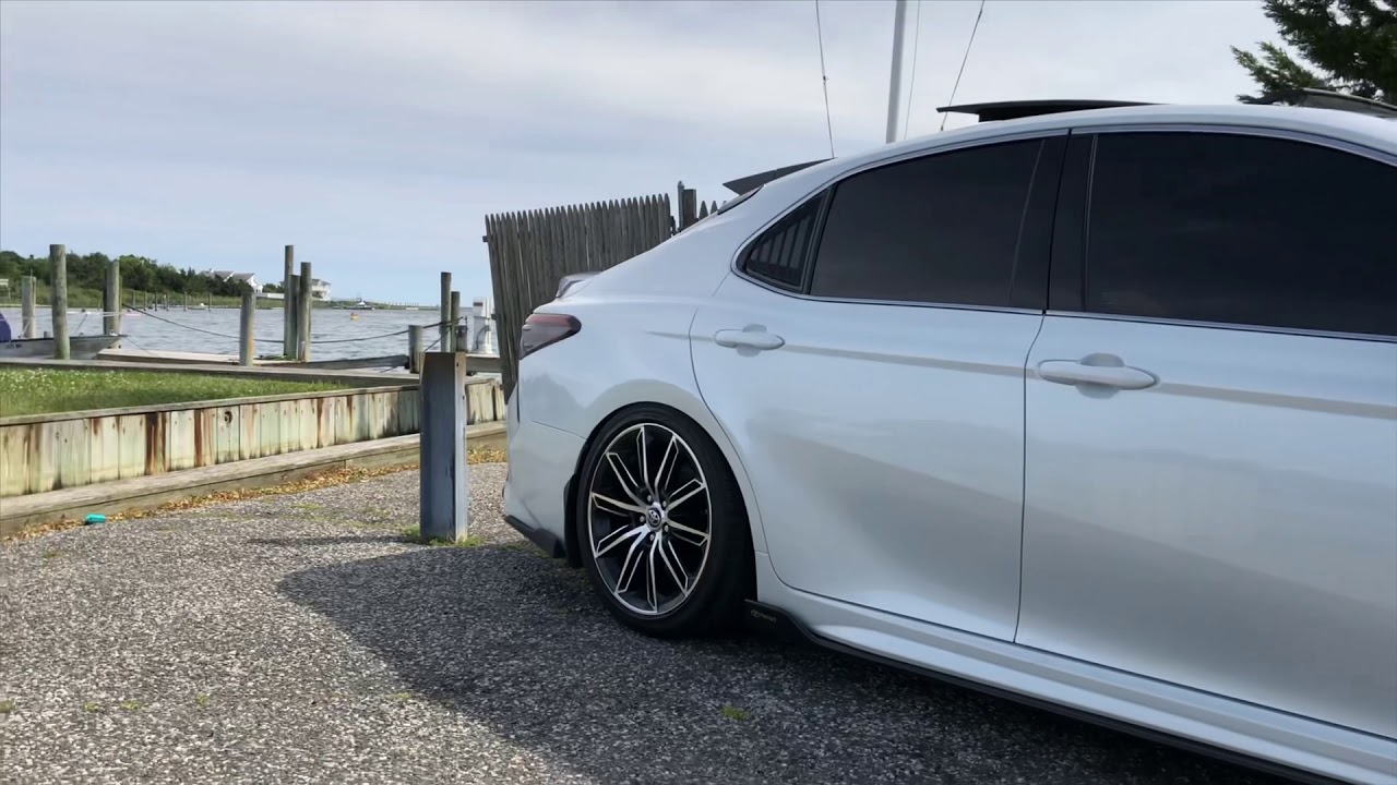 Avalon или camry