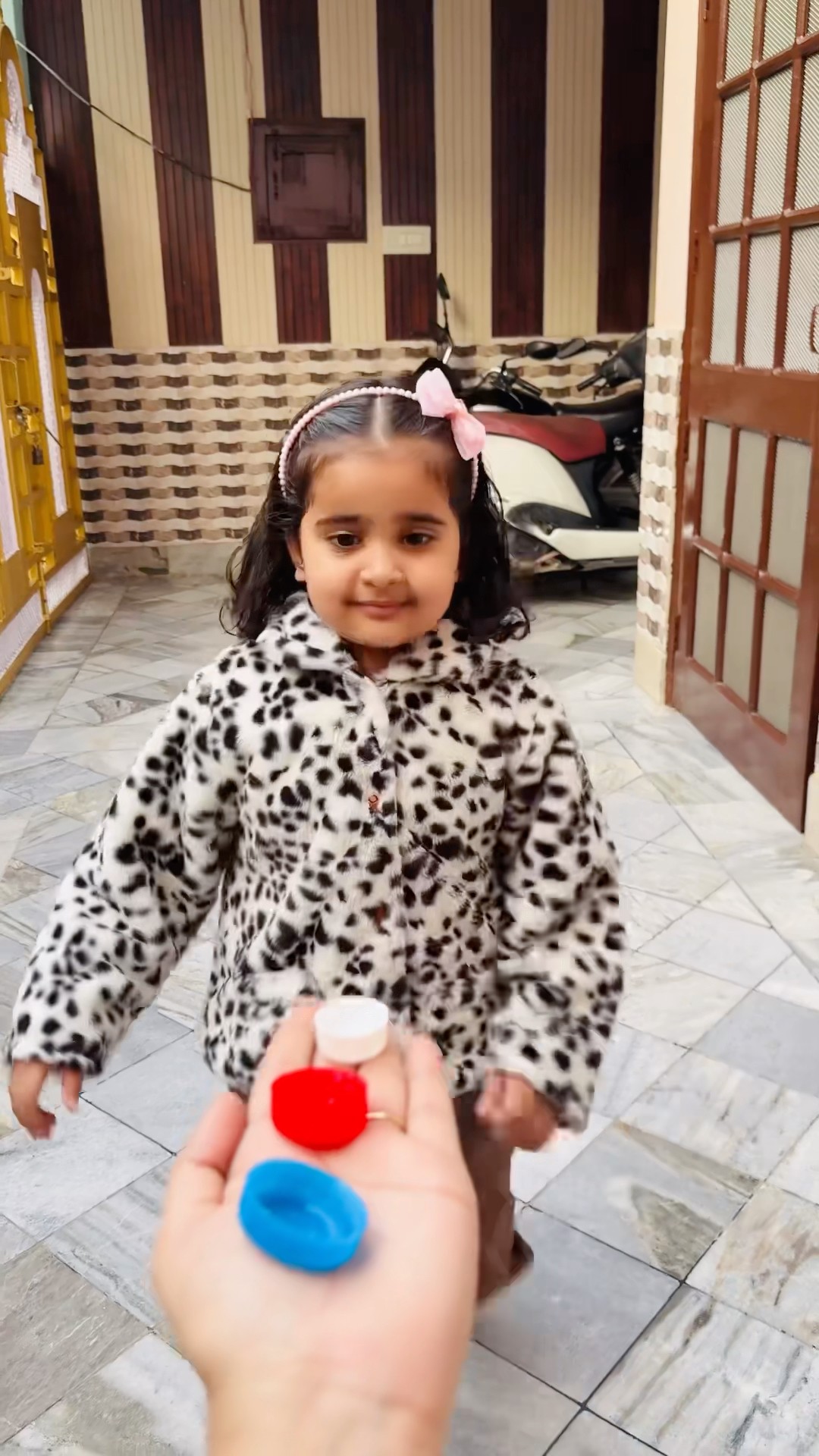 Papa Ne Anaya Ke Liye Kuch Bhi Nahi Chhoda ?