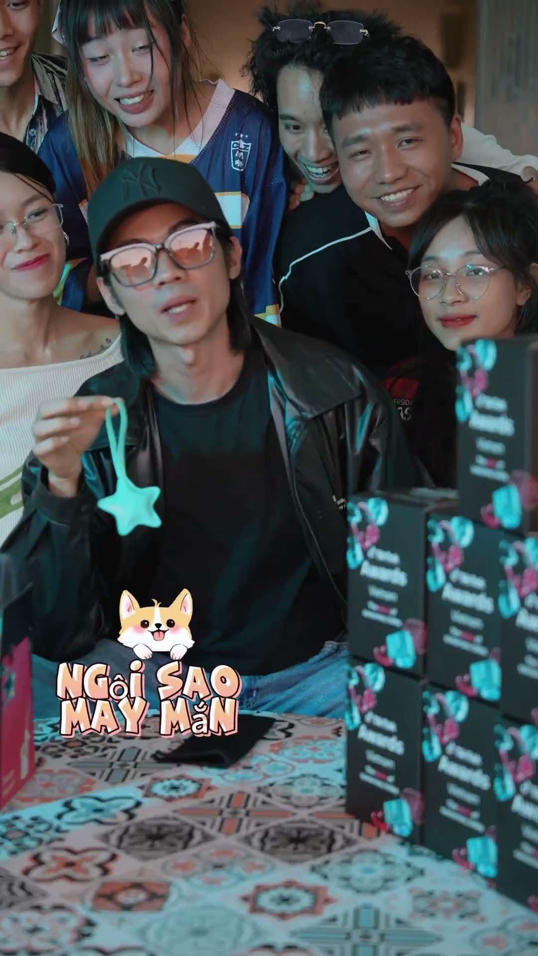 Huy Oppa Unbox Quà !