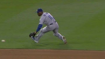 LAD@SD: Rollins makes long throw to nab Myers