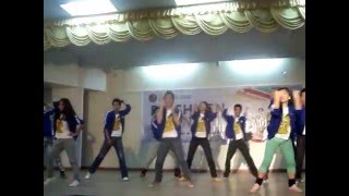 SQUASH UP DANZ CREW FRESHMEN ORIENTATION :)