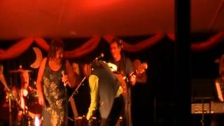 Miniatura del video "RÉAL & MANON FESTIVAL WESTERN ST-LOUIS DE BLANDFORD 2012 MOV75A"