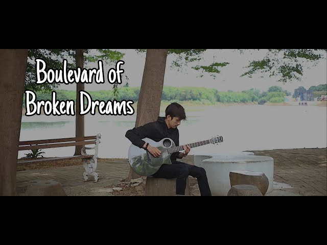 Greenday - Boulevard of broken dreams | Guitar Cover class=