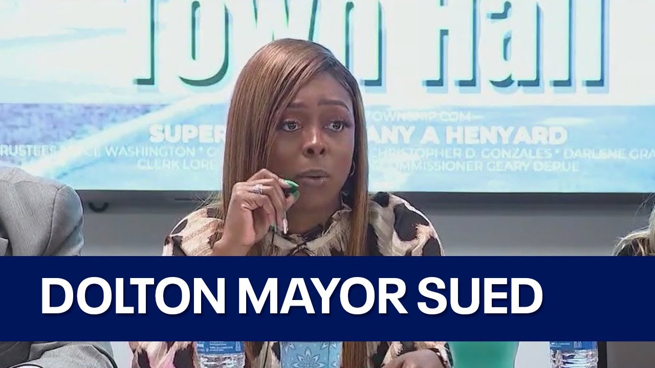 ⁣Dolton Mayor Tiffany Henyard sued by church for alleged discrimination