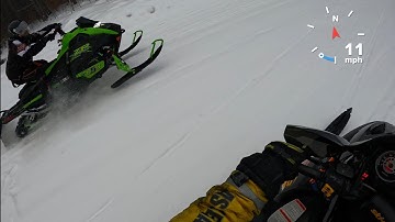 Arctic-Cat 858 vs Built 03 Ski-Doo 800 Drag Race