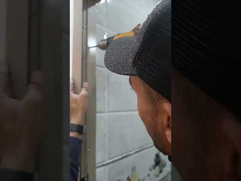 شوف الخدمة متقزنة تبارك الله لفينسيوا ياسلام هذو هما شباب المغاربة لي نفتاخرو بيهم