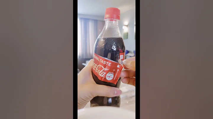 #cocacola Christmas label japan #youtubeshorts #alliwantforchristmasisyou #shorts