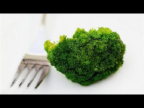 Jak gotować mrożone brokuły, by nie straciły swoich właściwości? | James Dene