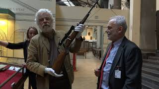 Une Carabine Ayant Appartenu À La Veuve De Léopold Iii Remise Au War Heritage Institute