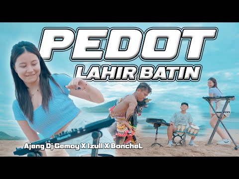 PEDOT LAHIR BATIN - Ajeng Dj Gemoy X Izull Kendang X Mboncel Banteng Sachet | Dj Mberot Bantengan