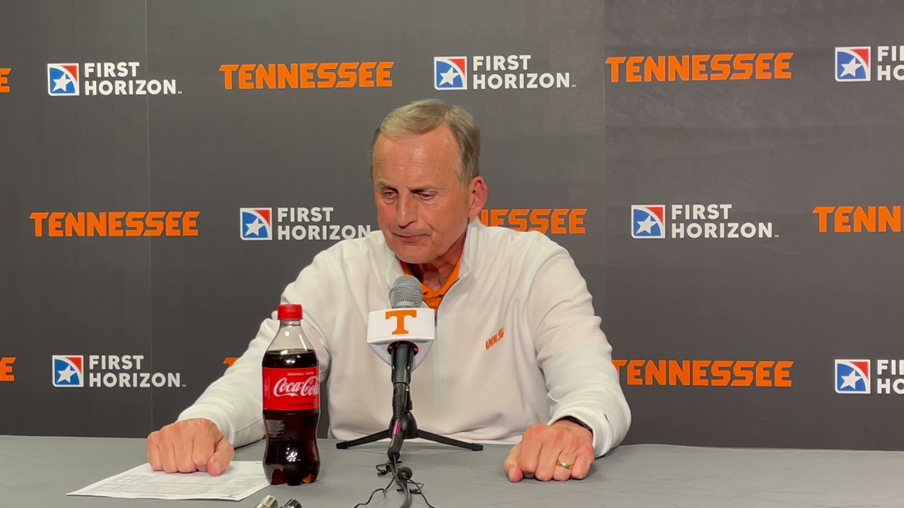 Rick Barnes reacts to Vols' overtime win over Ole Miss