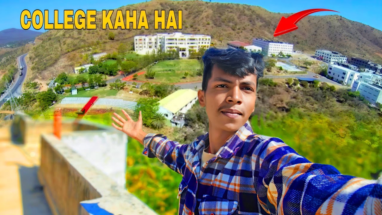 College ka pura view 😍