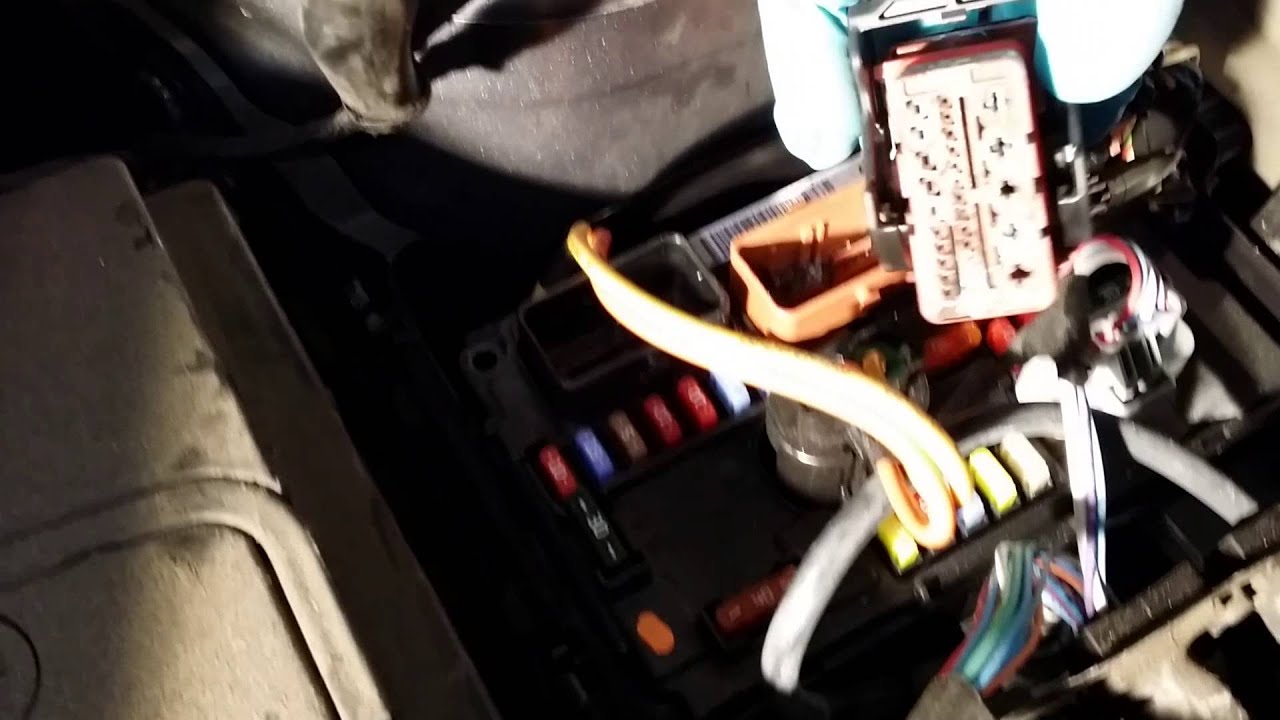 Citroen C3 Picasso Fuse Box - YouTube bmw x5 suspension diagram 