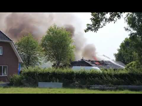 Uitslaande brand in schuur Postweg, Barneveld