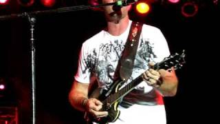 Watch Darryl Worley Honkytonk Life video