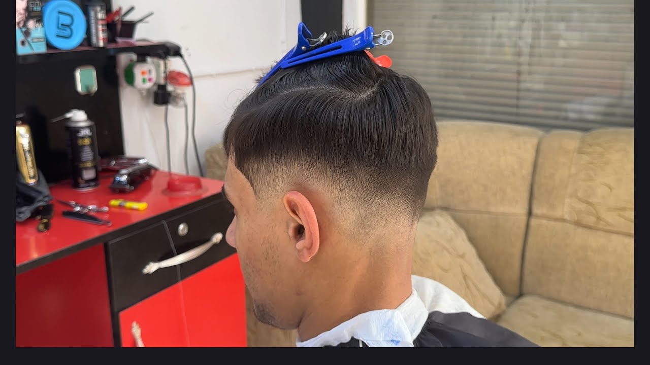 تعليم | فن الحلاقة | خطوة | بخطوة | مشط ومقص| تدريج |جزء الثاني /بالتفصيل كسر الحرف او الخط الصفر 🔥😲