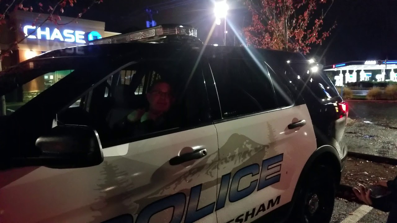 Officer Smith waiting for Stolen Car owner Gresham Police - YouTube