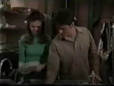 GH 03.02.01 - Zander and Emily wash dishes