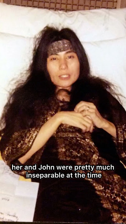 The time Yoko Ono installed a bed in the studio #shorts #music #thebeatles