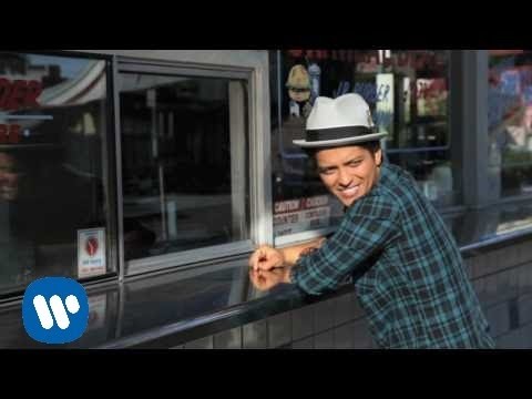 Bruno Mars feat Cee-Lo Green & B.o.B (+) The Other Side