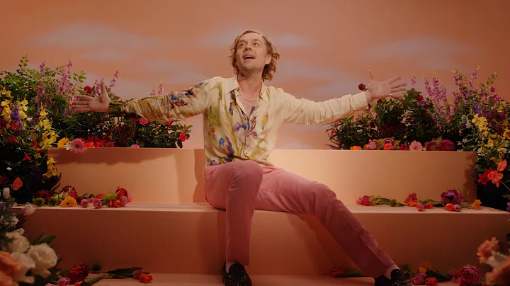 Darren Hayes - Let's Try Being In Love (Official V...