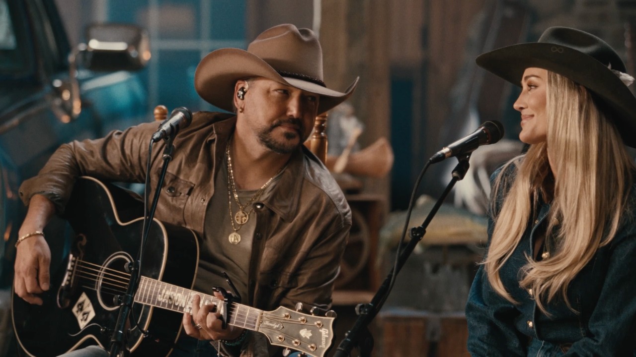 Jason Aldean and Brittany Aldean - Easier Gone (Fireside Sessions)