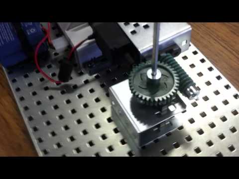 Worm and Wheel PLTW Spinning Sign