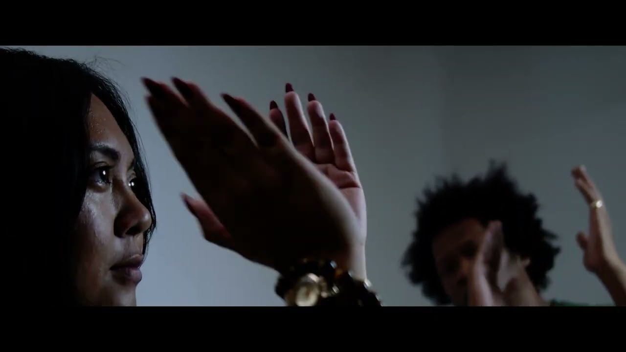 Telozoron’ny afo / Vanga - Zômbï - Doublenn