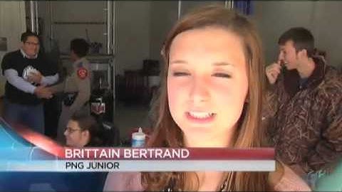 Driving simulator teaches students danger of distracted driving