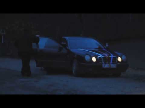 მამაომ დააგინა