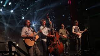 Infamous Stringdusters - first few songs of 2nd set 5.25.18
