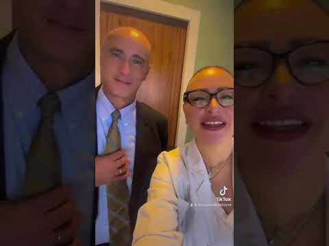 اكتوبر الوردي الدكتور محمد شعلان و الدكتورة نجلاء عبدالرازق