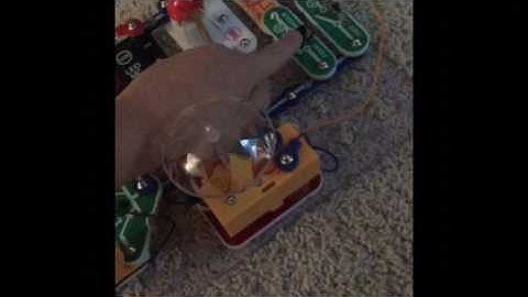 Snap circuits: Arcade