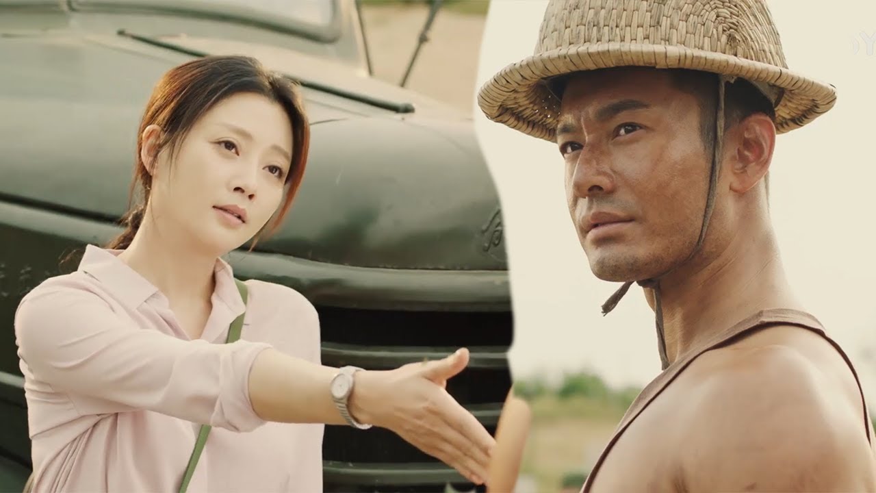 猛男和女医生初次见面，就对她一见钟情！❤️ #甜宠 #cdrama #霸道总裁 #灰姑娘 #爱情 #OverbearingCEO