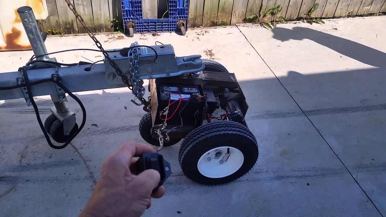 Powered trailer dolly working. - YouTube