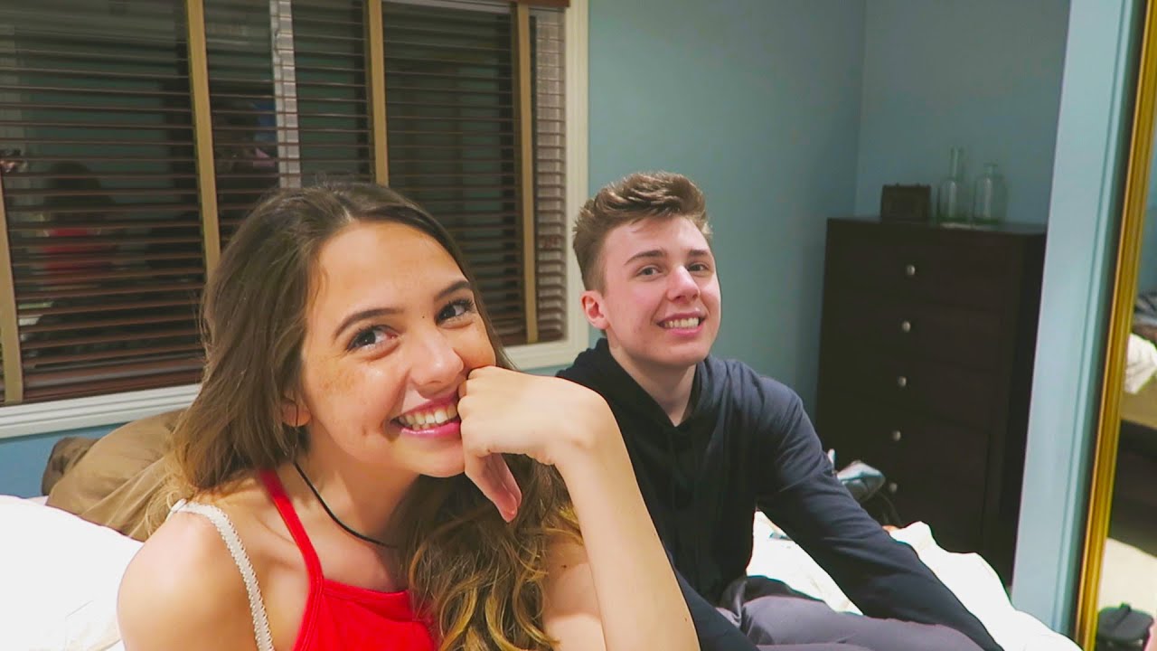 WILDX HAS A GIRLFRIEND!! - YouTube